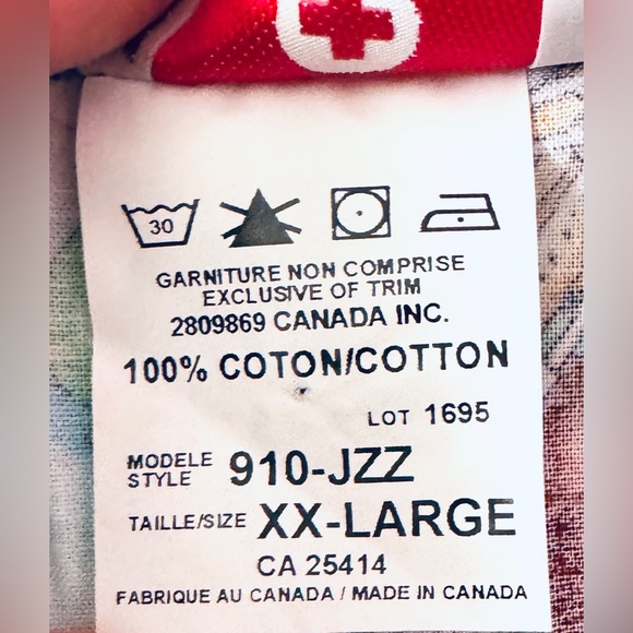 Women’s Scrub Top XXL NEW by White Cross - Fun Cats Playing Jazz NEVER WORN - Picture 4 of 7